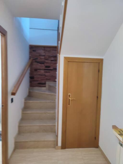 Ferienwohnung Duplex Con Piscina En Rubí Exterior foto