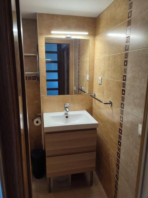 Ferienwohnung Duplex Con Piscina En Rubí Exterior foto