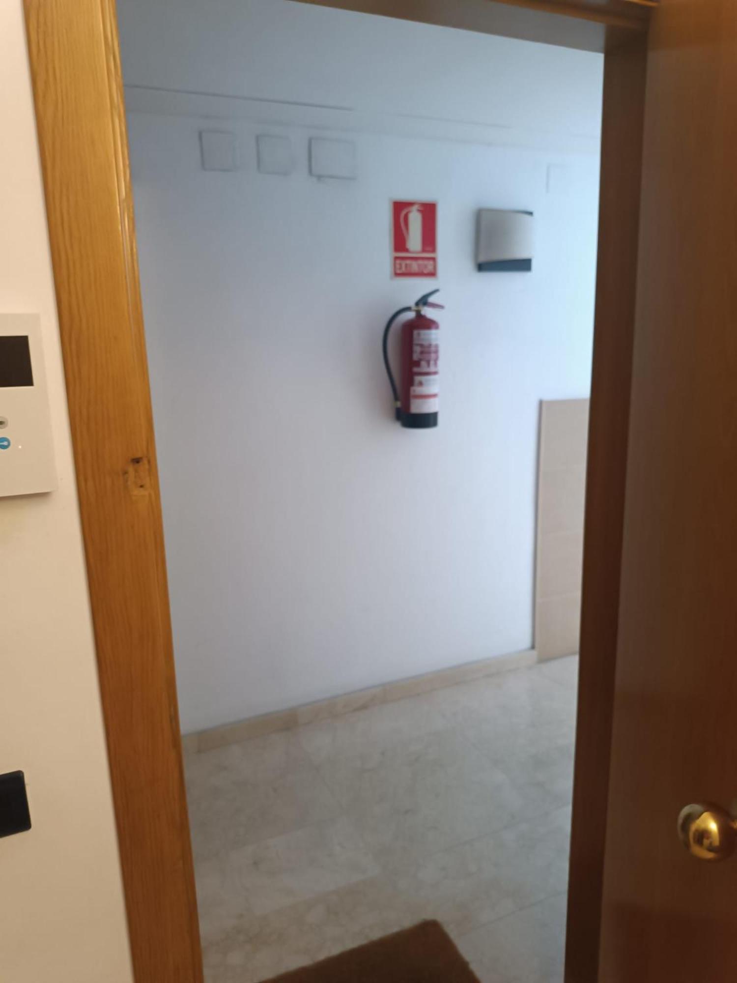 Ferienwohnung Duplex Con Piscina En Rubí Exterior foto